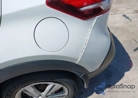 2018 Nissan Kicks S из США, поврежденный, VIN 3N1CP5CU1JL540873